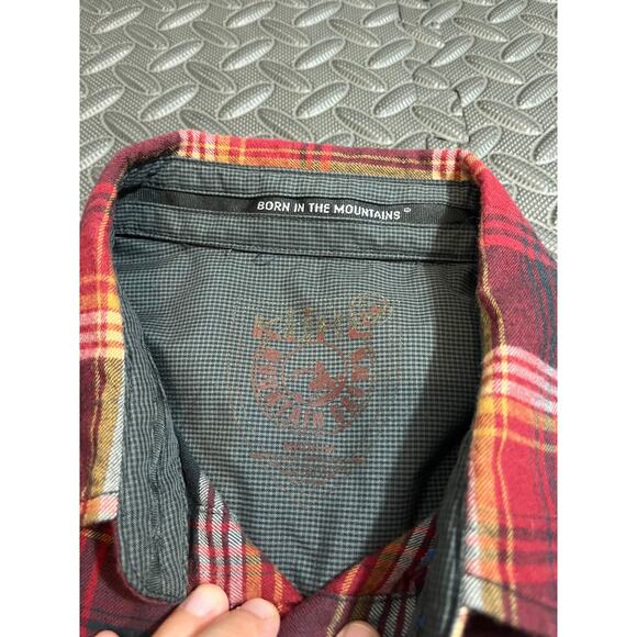 Kuhl Flannel Mens Medium Red Plaid Soft Lightweight Hiking Button Up Outdoors - Picture 3 of 8
